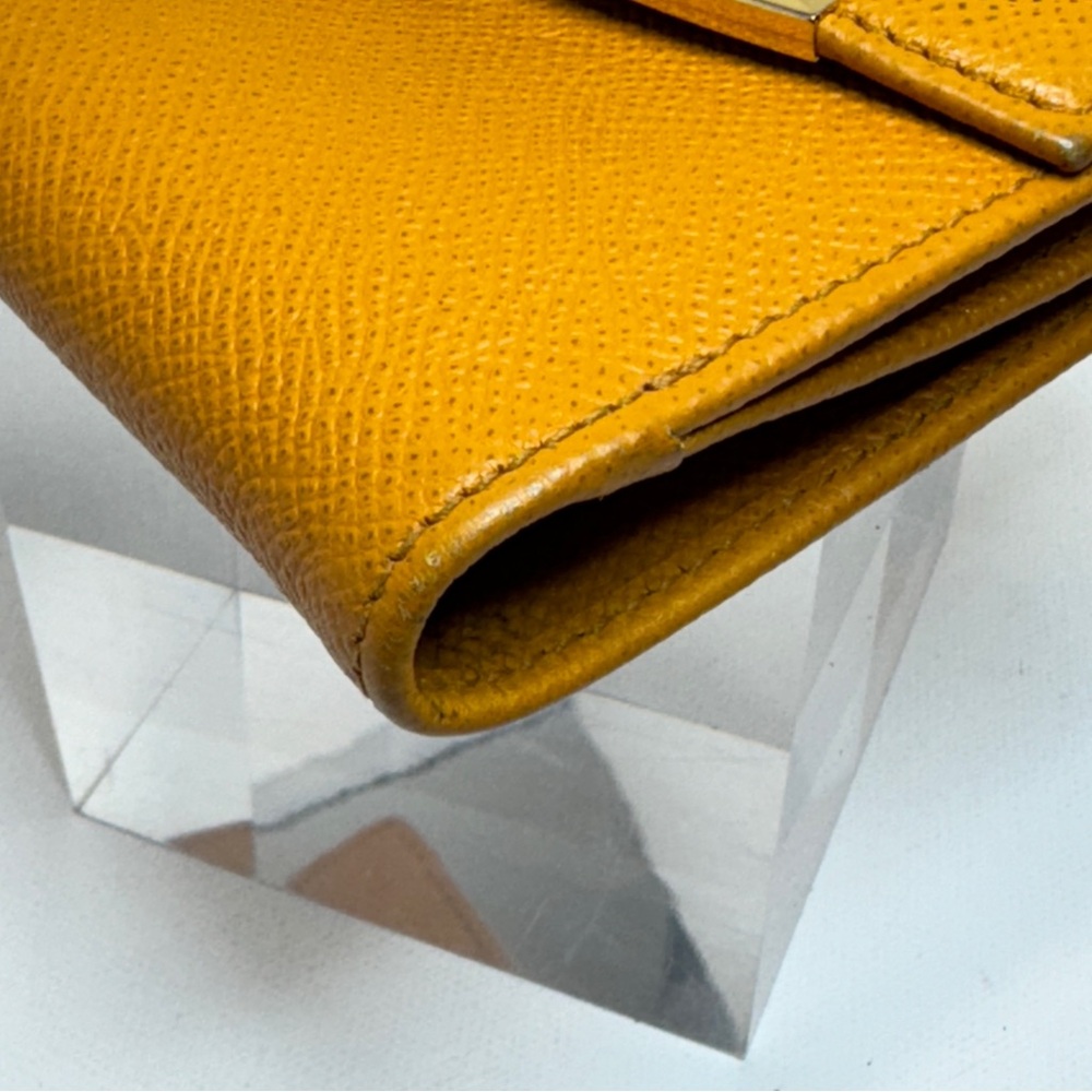 Salvatore Ferragamo Gancini Wallet in Mustard Yellow! - Picture 9 of 15